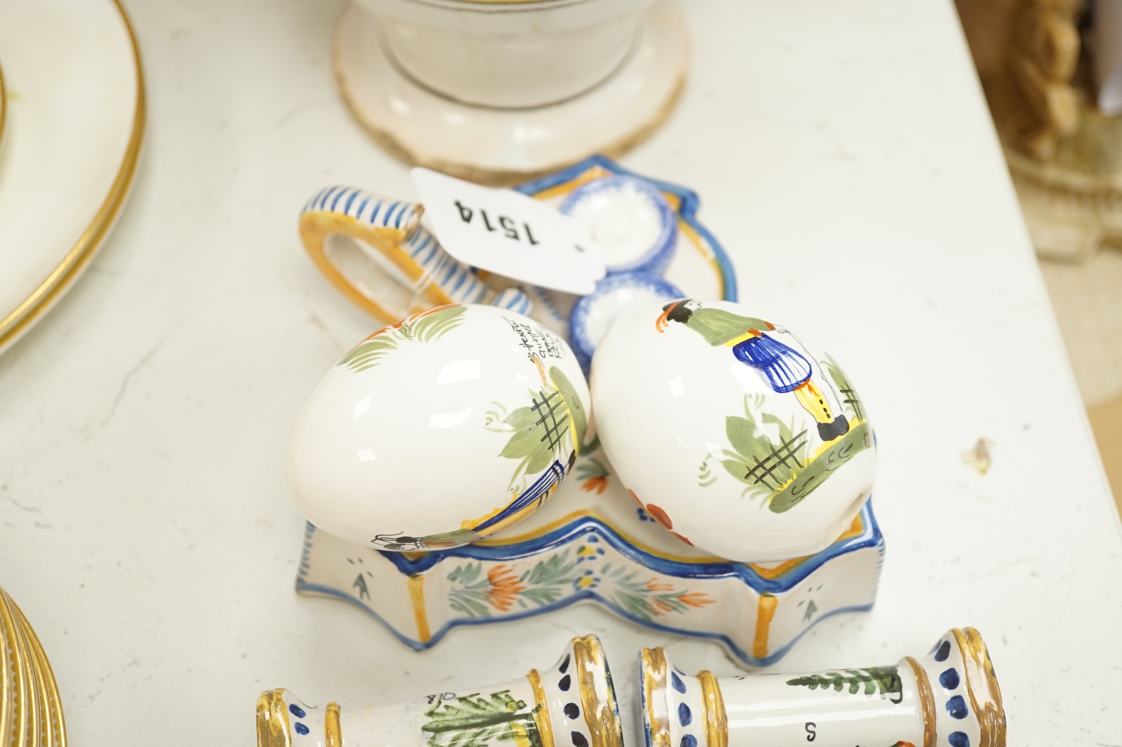 Assorted items of Quimper pottery (11)